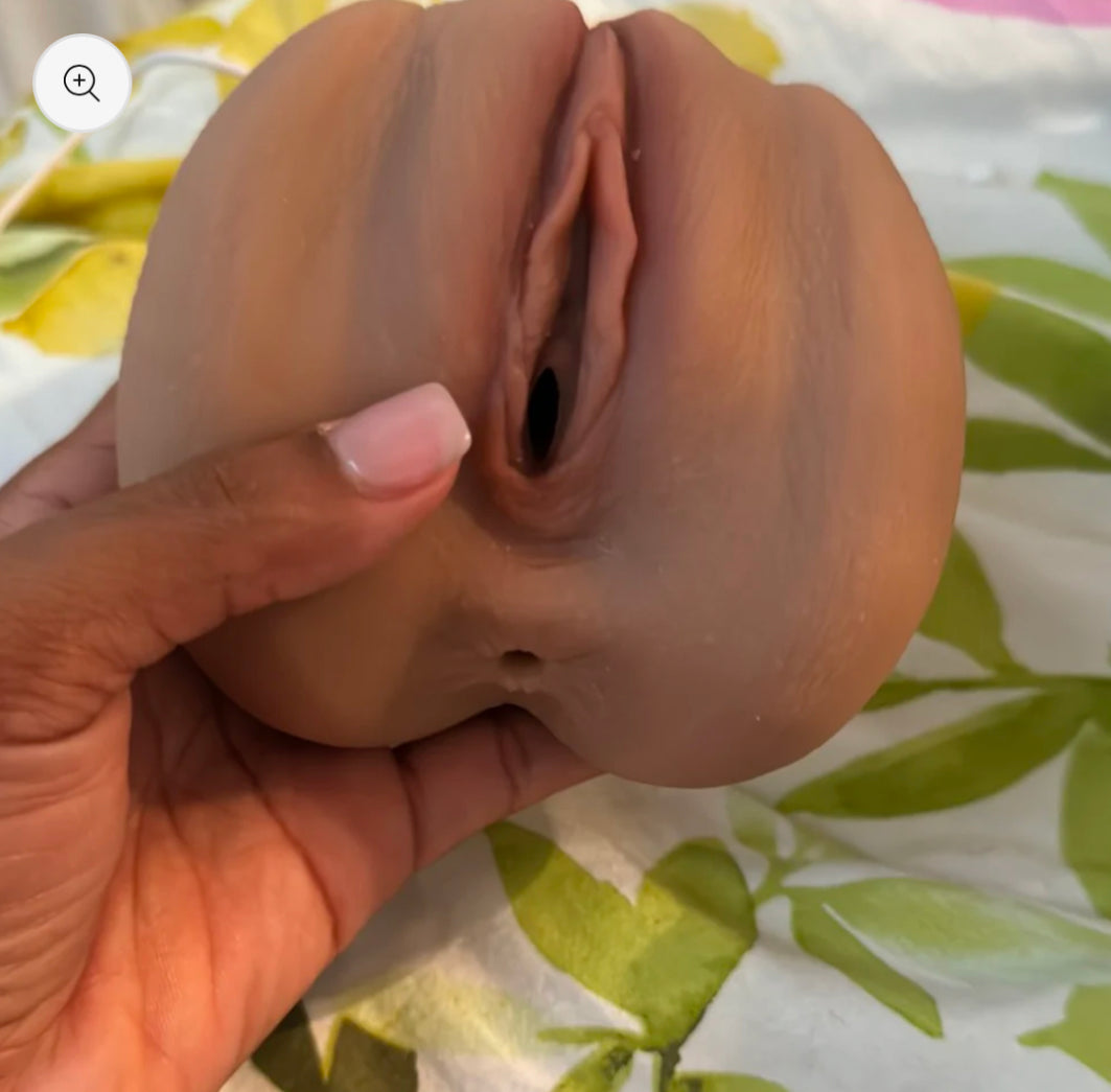 Patricedabody personal pocket pussy💋 press here ✅ to purchase!!!